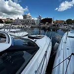 Trim Nautica Charter Botel *