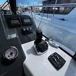 Trim Nautica Charter Botel